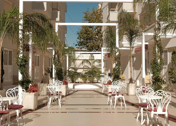 Palace Hotel & Spa Durrës